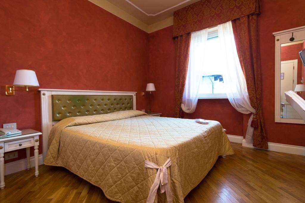 Gennarino 3* Livorno